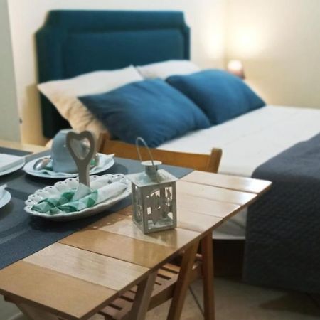 Palazzo Saraceno Apartment-Taras Taranto Eksteriør billede