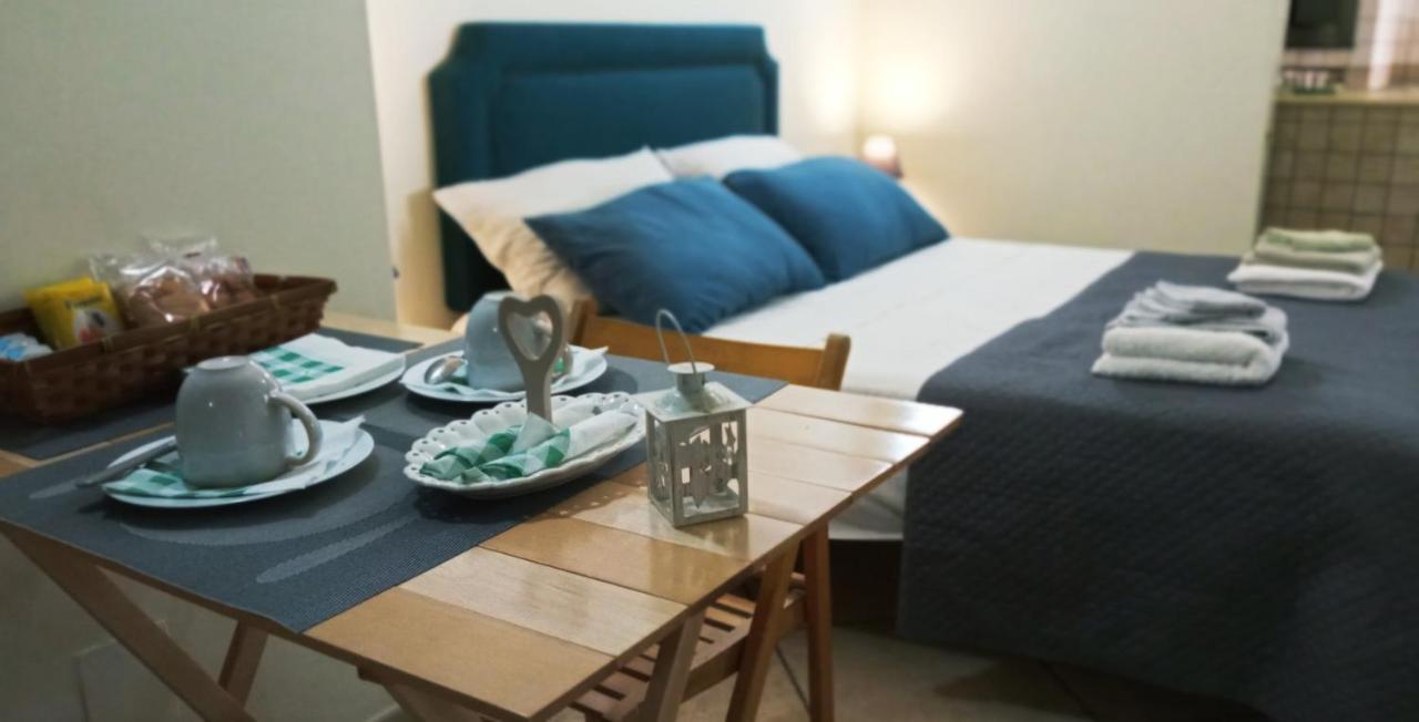 Palazzo Saraceno Apartment-Taras Taranto Eksteriør billede